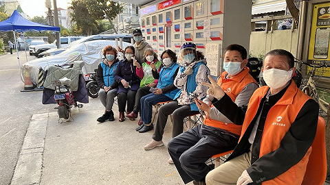 社区志愿者日记：我在社区当志愿者，封控区域无小事 | 上海战疫