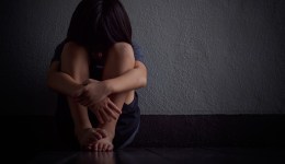 最高检：2021年超6万人侵害未成年人被公诉，性侵犯罪达27851人