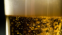 市场饱和又遇“夜生活”减少，A股的啤酒还“好喝”吗？