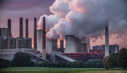欧盟就碳关税达成临时协议，明年10月起试运行