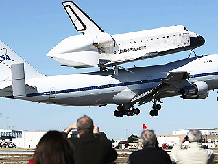 【图集】半个世纪后的告别：波音747谢幕，回顾“空中女王”发展历程
