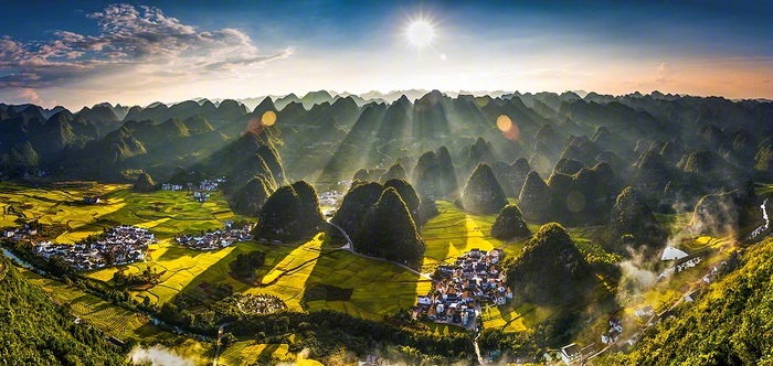 46828-兴义万峰林陈剑平摄_wps图片.jpg