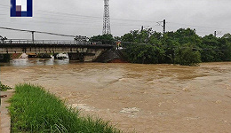 江西丰城河堤溃口水淹4个村庄，官方：无大碍无伤亡