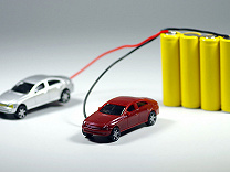 锂电产业链周记 | 宁德时代发布重卡换电解决方案 丰田最早2027年投放全固态电池车型