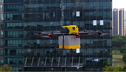 美团参展WAIC发布第四代无人机，雨雪风天气也能配送