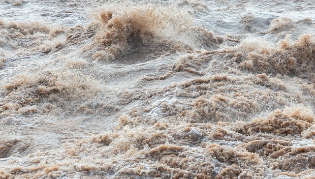 四川金阳突发山洪仍有6人失联，9名伤员身体特征平稳