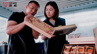 上海警方侦破销售假冒知名品牌月饼案，查获假冒多个知名品牌月饼成品1000余盒