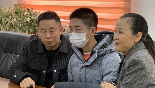 孙卓被拐案拐骗者一审获刑5年，孙海洋：将申请抗诉