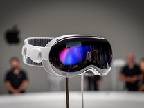 盘前机会前瞻|苹果重大进展！Vision Pro已通过中国3C认证，这几家产业链公司有望受益，其中一家是苹果在该领域唯一供应商（附概念股）