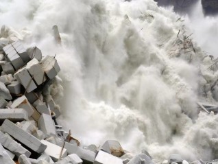 四川汉源山洪致30余人失联，事发地山洪风险等级今年被评为“低风险”