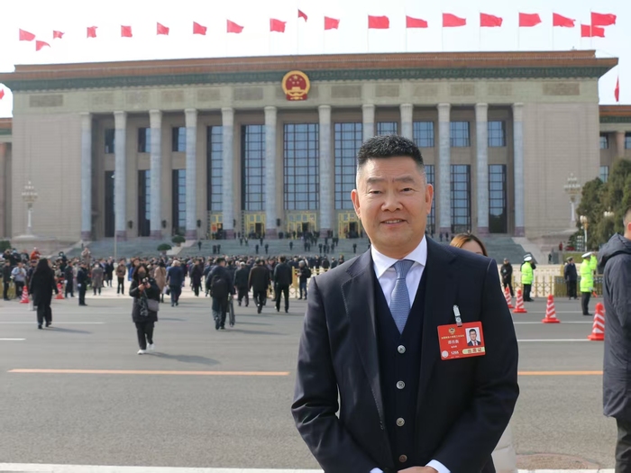 交银国际谭岳衡：建议将香港打造成内地养老资金境外配置中心｜两会·最关注|界面新闻