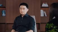 李想敬佩梁文鋒特別自律，DeepSeek對(duì)自研幫助巨大，稱(chēng)將星環(huán)OS開(kāi)源“純粹是感謝”
