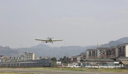 成都龍泉驛低空飛行國(guó)際營(yíng)地來(lái)了一群國(guó)際航空大咖
