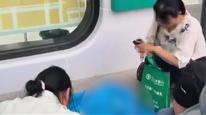 病重取錢被要求親自到場(chǎng)，曝湖南一老人在農(nóng)行門口去世