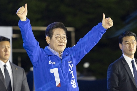 三次参选的前童工，“草根政客”李在明当选韩国新总统