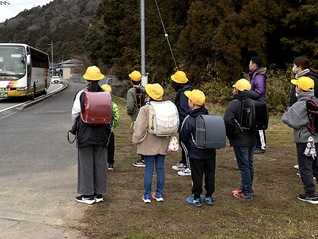 再创新低，日本2024年出生人数首次跌破70万