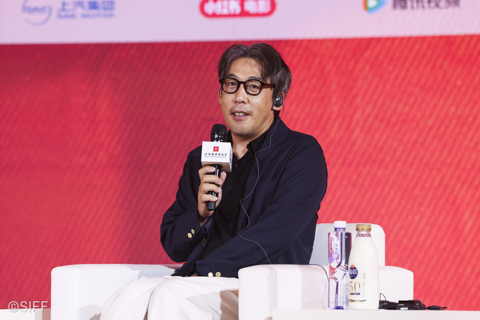 为了拍好《远山淡影》,石川庆成了石黑一雄原著的“头号读者”