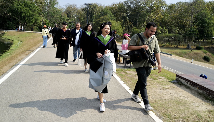 泰国撤销近1万份外国学生签证，中国使馆发提醒