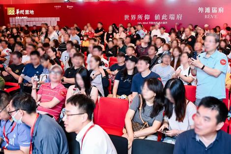 豪宅火热赶上楼市“金九”，上海10万+楼盘继续上演“小时光”