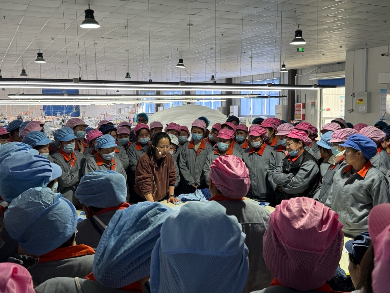 一年卖出 300 多万个枕头,亚朵跨行做对了什么|界面新闻