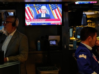 鲍威尔称美联储内部存在强烈分歧，12月降息还有戏吗？