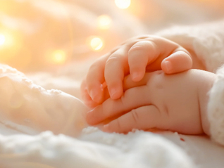 地方育儿补贴“就高不就低”案例出现，鄂尔多斯生三孩每年仍补10000元