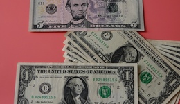 美元指数“破百”或昙花一现，2026年走势可能前高后低