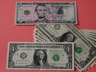 美元指数“破百”或昙花一现，2026年走势可能前高后低