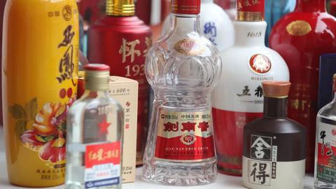 千亿白酒三季报：龙头稳局 区域酒企渡劫