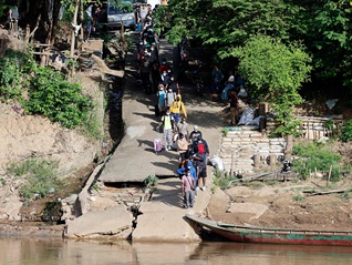 进度已超三分之二，缅甸军方称拆除KK园区148栋建筑