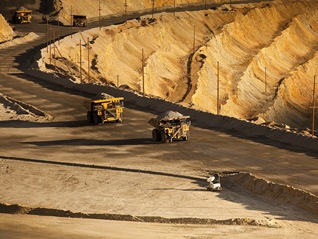 首次纳入铜、冶金煤、磷酸盐，美国关键矿产清单再扩容意欲何为？