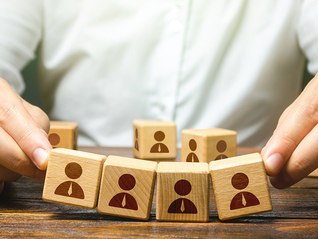 招商基金新任“掌舵人”确定，王颖出任董事长