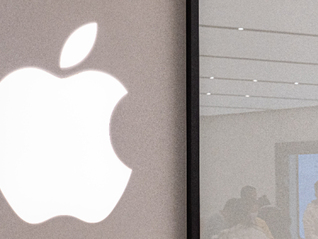 苹果现“后乔布斯时代”最严峻人事震荡，库克健康问题也引发关注