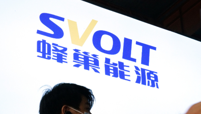 蜂巢能源;杨红新;2026年;死磕海外