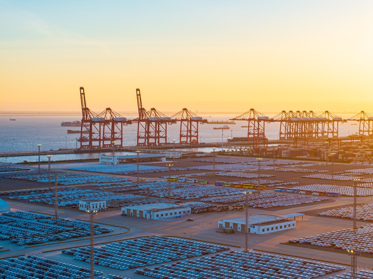 中国汽车出口“三连冠”，第一目的国易主