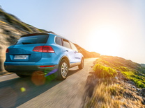 新能源车年内渗透率或有望达36%！新能源汽车ETF（516390）份额创历史新高！连续3日吸金近2500万元