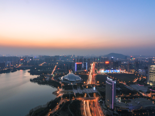 领益智造(002600.SZ)时隔4年再次赴港IPO，为全球AI终端设备高精密功能件龙头