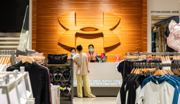 安德玛不想给库里“打工”了