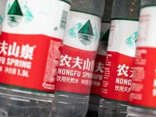 香港消委会道歉了，但农夫山泉的“天然水”到底是什么水？