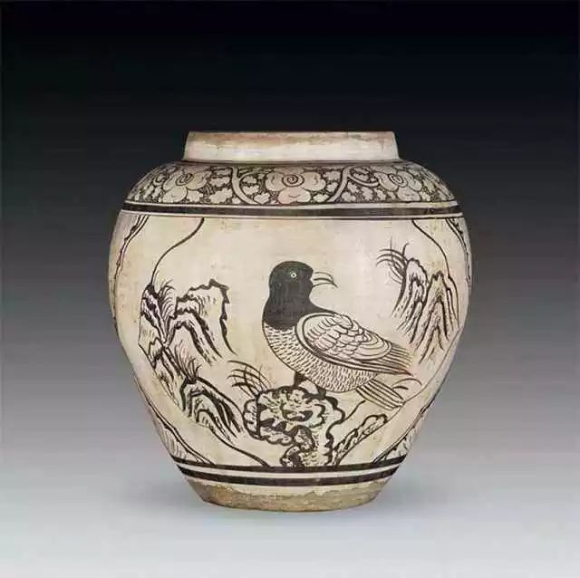 磁州窑：黑白之间穿越千年，它重新定义了古代陶瓷美学| 界面· 财经号