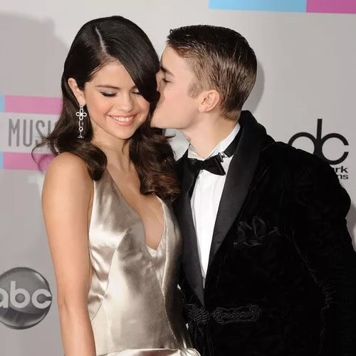 分分合合7年,比伯和赛琳娜的"肥皂剧"终于要完结了?