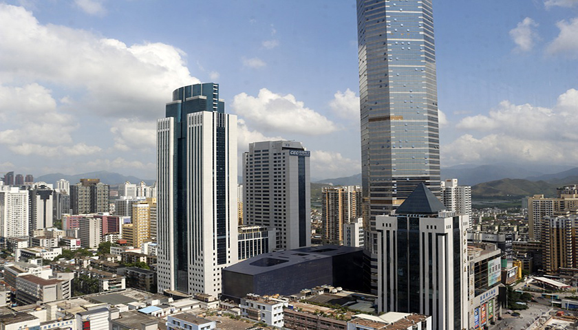 深圳前三季度GDP增长8.1% 房地产开发投资增长17.4%