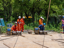 宁波送变电公司: 改造“三跨”线路 保障电网与交通安全