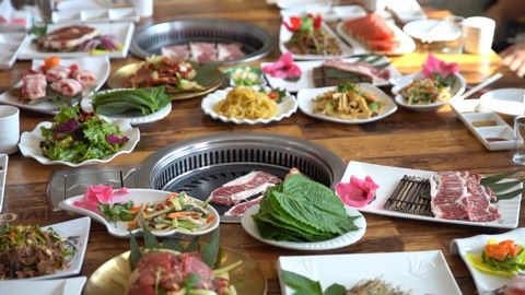 北緯47°，當齊齊哈爾烤肉與現(xiàn)代畜牧產(chǎn)業(yè)發(fā)生化學反應