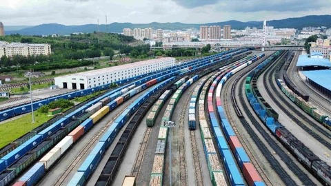 中欧班列“东通道”今年前五个月累计开行超2000列