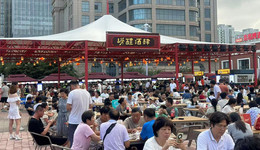 平价狂欢席卷崂山 第35届青岛国际啤酒节崂山会场解锁“全民畅饮”新密码