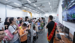 童心筑梦迎世运，成都市总工会开展汽车工厂亲子行活动
