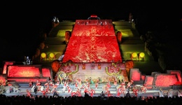 一眼望千年 故事从“新”说——看泰安文旅演艺如何升维“破圈”？