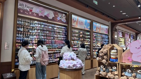 名创优品全球IP集合店东北首店落子哈尔滨，驱动年轻消费新浪潮