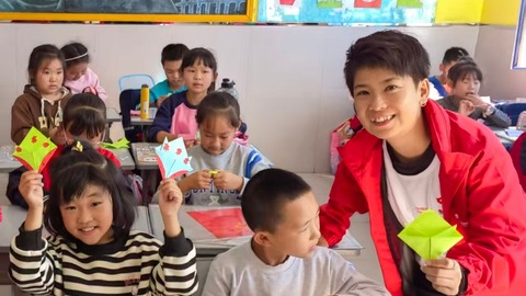 平安守护者丨4.1亿保单守护万家，“暖心人”白玉用善意点亮雪城